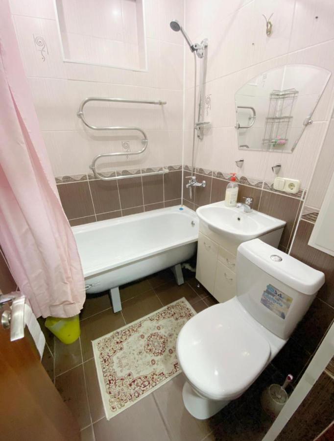 Apartments Ahmetova 6 32 Almaty Bagian luar foto